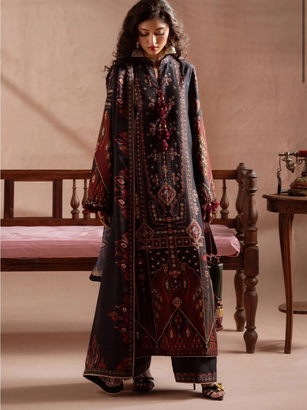 Pakistani clothes- Saira Rizwan 3 piece silk outfit - Picture 1 of 11